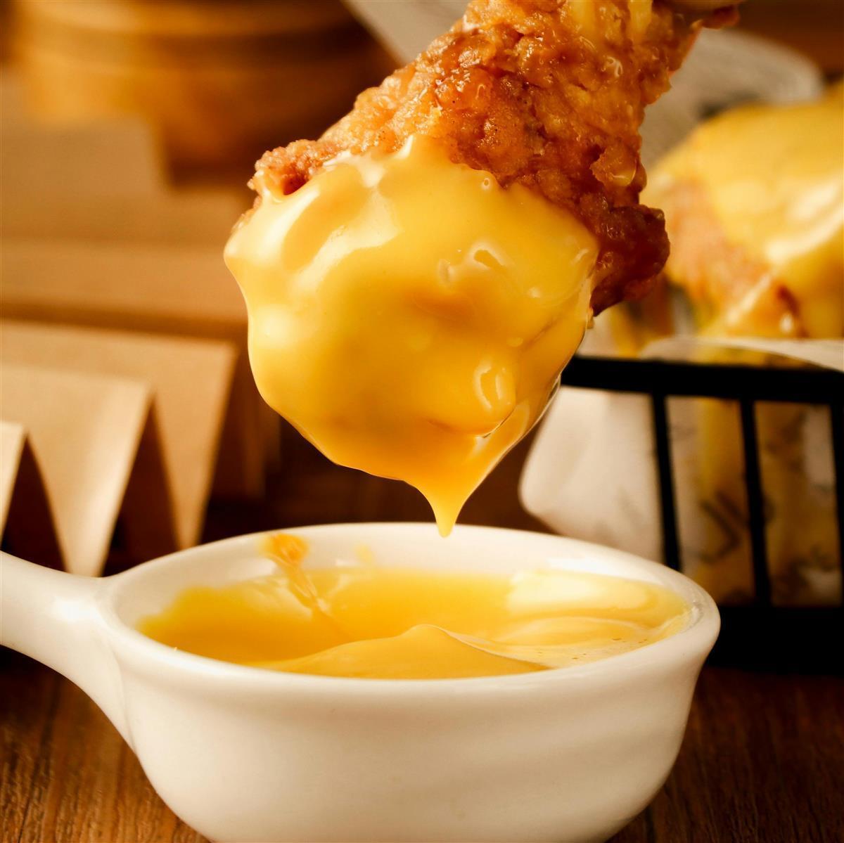 Käsesoße cheese-sauce Text-Mex-Sauce PRIBO 6x 2.4l Flasche